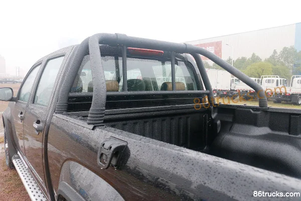 Qiling Auto T7 2019 Elite 109 hp 2.8T diesel PLUS 2WD extended wheelbase double-row pickup Official Photos (3) | 86Trucks