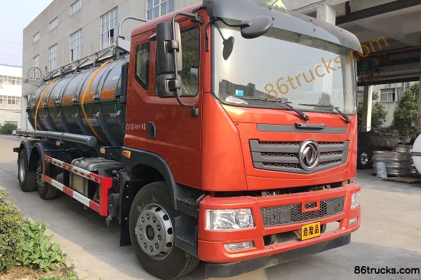 Xiyu Xiyu Dongfeng chassis liquid transport truck