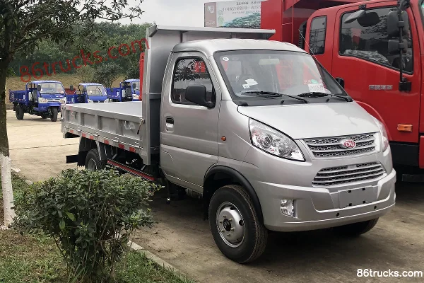 NanJun Ruidi 82 hp 4X2(6 wheels) 2.8m dump truck Exterior
