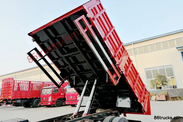 CHUANJIAO Xiao Caishen 129 ch 4X2(6 roues) Camion benne 4 m Châssis (1) | 86Trucks
