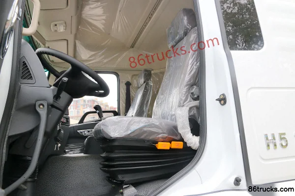 Sinotruk HOWO MAN H5 tracteur routier 280 ch 4X2(6 roues) Cabine (3) | 86Trucks