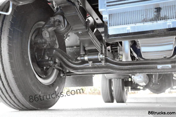 Kama Kaijie M6 156hp 4X2(6 wheels) 4.2m Single Row Flatbed Light Truck (10-speed) Chassis (2) | 86Trucks