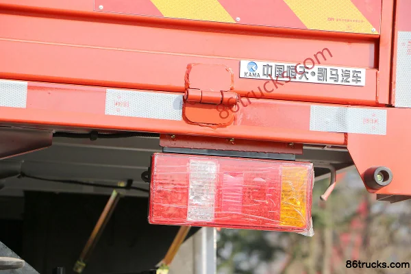 Kama Kaijie M8 6.77m Flatbed Light Truck with Sides (China VI) 4X2(6 wheels) Body (3) | 86Trucks