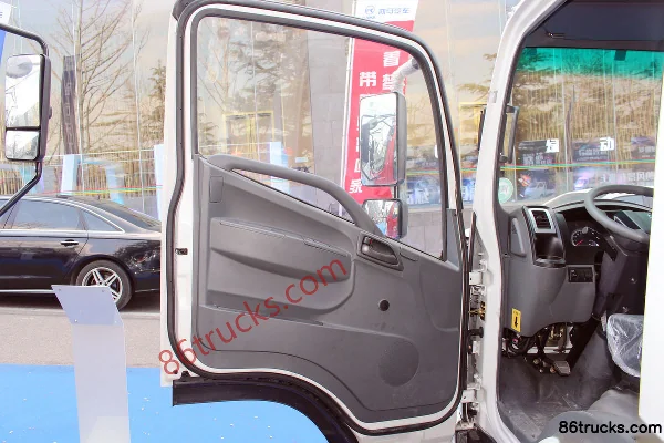 Kama Kaijie M3 130hp 4X2(6 wheels) 4.2m Single Row Flatbed Light Truck Cab (1) | 86Trucks
