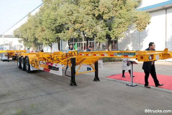 CIMC Huajun 40ft Mini Gooseneck Skeleton Trailer (Container Transport Semi-Trailer) Exterior (2) | 86Trucks