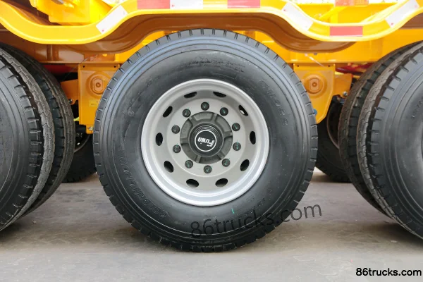 CIMC Huajun 40ft Mini Gooseneck Skeleton Trailer (Container Transport Semi-Trailer) Cab (1) | 86Trucks