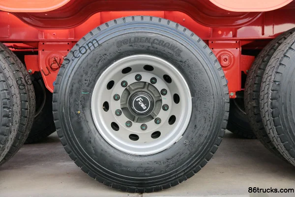 CIMC Huajun 40ft Straight Beam Skeleton Trailer (Container Transport Semi-Trailer) Cab (1) | 86Trucks
