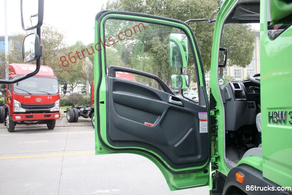 Sinotruk Haoman H3 Warrior Edition Transport Type 170hp 4X2(6 wheels) 5.3m Dump Truck Cab (2) | 86Trucks