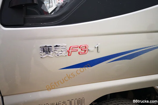 Tangjun Ouling Sailing F3-1 1.2L 88hp 4X2(6 wheels) Gasoline 2.72m Single Row Flatbed Mini Truck Exterior (3) | 86Trucks