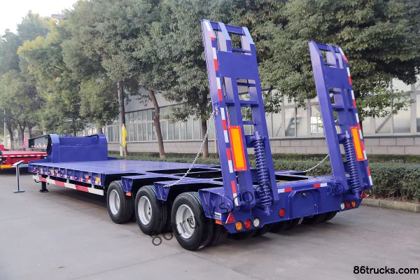 CIMC Huajun 13m Three-line Six-axle High-strength Steel Low Flatbed Semi-trailer Exterior