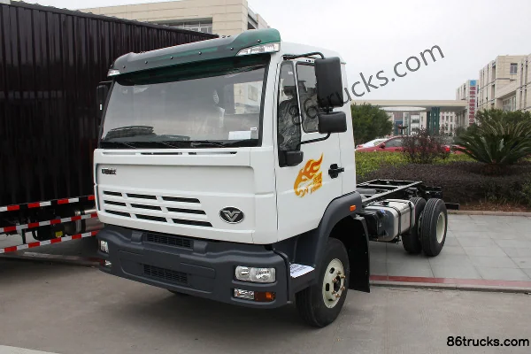 Sinotruk HOWO H3 Pioneer 200 ch 4X2(6 roues) single-row light truck chassis (China VI) Extérieur (2) | 86Trucks