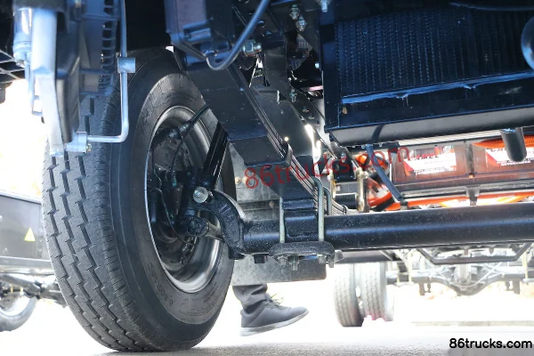 Kama Kaijie M1 4.5T 4.16m Single Row Electric Light Truck 70.47kWh 4X2(6 wheels) Chassis (2) | 86Trucks