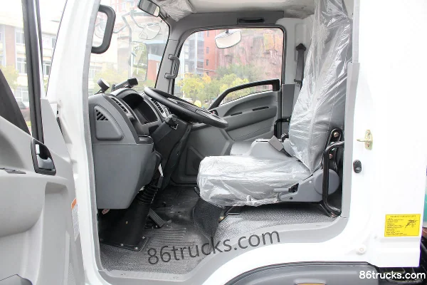 Sinotruk Haoman H3 4,2 m fourgon électrique pur cabine simple 4X2(6 roues) Intérieur (1) | 86Trucks