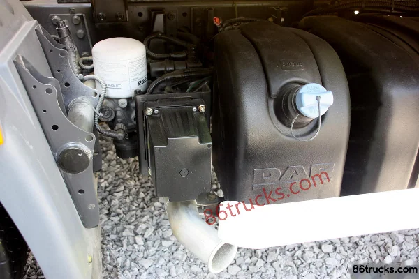 DAF LF Series Medium Truck 185 hp 4X2(6 wheels) Box Cargo Truck (LF45) Chassis (3) | 86Trucks