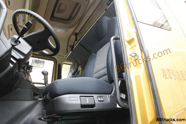 Hualing Hanma H6 Heavy Truck 420 hp 6X4(10 wheels) Tractor Truck Cab (2) | 86Trucks