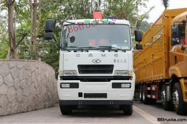Hualing Star 270 hp 6X2(8 wheels) Truck-mounted Crane Exterior (2) | 86Trucks