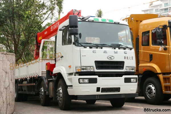 Hualing Star 270 hp 6X2(8 wheels) Truck-mounted Crane Exterior