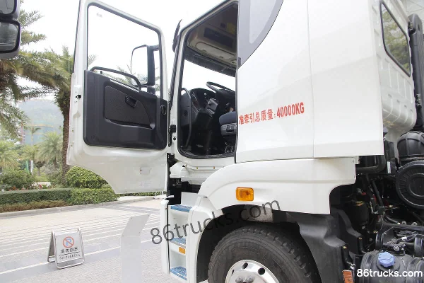 Hualing Hanma H9 480hp 6X4(10 wheels) tractor truck Cab (2) | 86Trucks