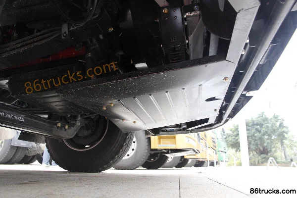 Hualing Hanma H9 480hp 6X4(10 wheels) tractor truck Chassis (3) | 86Trucks