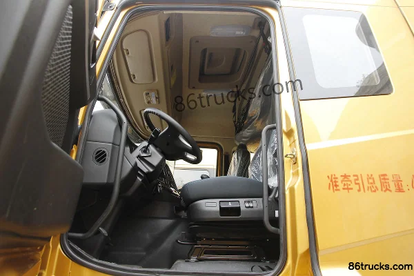 Hualing Hanma H7 Heavy Truck 460hp 6X4(10 wheels) Tractor Truck Cab (1) | 86Trucks