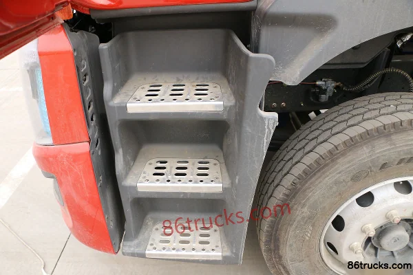 Dongfeng Liuqi Chenglong H6 Heavy Truck 500 hp 6X4(10 wheels) Tractor Truck Cab (2) | 86Trucks
