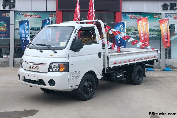 JAC Kaida X5 1,5 L 110 ch 4X2(6 roues) Camion léger à plateau 3,1 m Extérieur (3) | 86Trucks