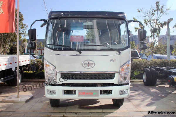 FAW Hongta FAW Jiefang Gongshi 130hp 4X2(6 wheels) 4.21m Single Row Stake Truck Exterior (2) | 86Trucks