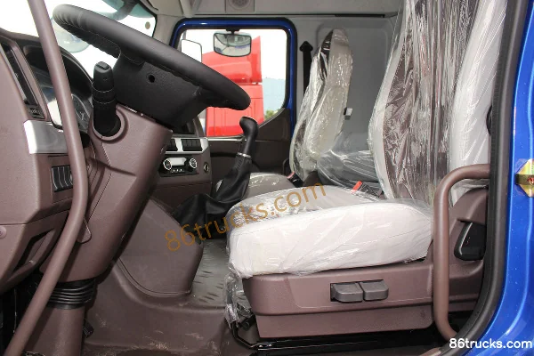 Dongfeng H5 Chuangfu Edition 6.9L Diesel 350hp 4X2(6 wheels) WLY 10-Speed AMT Automatic 6.8m Flatbed Truck Cab (3) | 86Trucks