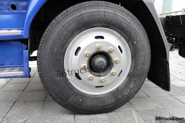 Dongfeng Liuqi New Chenglong M3 Medium Truck 200 hp 4X2(6 wheels) Cargo Truck Chassis (China VI) (3) | 86Trucks