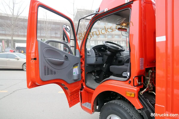 Dongfeng Duolika D6-L 2018 model 140 hp 4X2(6 wheels) 4.17m single-row van light truck (China VI) Cab (1) | 86Trucks