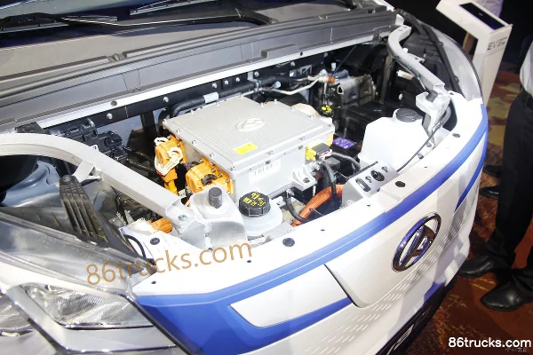 SAIC MAXUS EV30 version 2019 Zhiyun 2,4T 4,5 m essieu court camion fourgon électrique pur (batterie Mengguli) 35 kWh Châssis (2) | 86Trucks