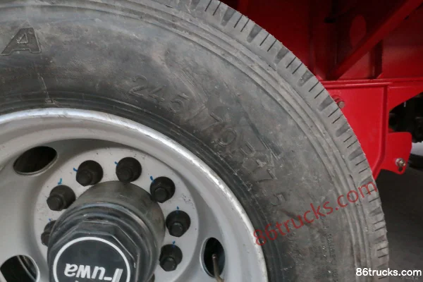 Luoxiang 13m Ultra-Low Deck Stake Semi-Trailer Chassis (3) | 86Trucks