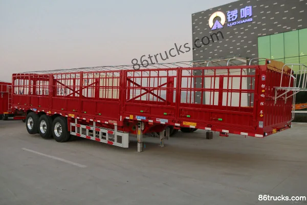 Luoxiang 13m Lightweight Stake Semi-Trailer Exterior