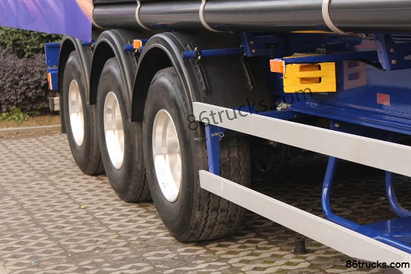 CIMC Ruijiang 58m³ full aluminum single-tire lifting semi-trailer Chassis (2) | 86Trucks