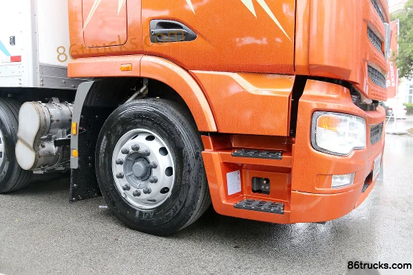Union Truck U 350 heavy truck 350 hp 6X2(8 wheels) refrigerated truck (China VI) Body (1) | 86Trucks