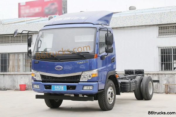 Kairui Green Card Intercity Edition 141hp 4X2(6 wheels) Single Row Light Truck Chassis Exterior (3) | 86Trucks
