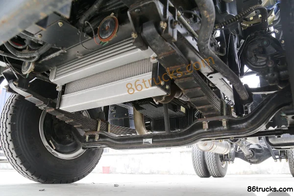 Kairui Green Card Intercity Edition 141hp 4X2(6 wheels) Single Row Light Truck Chassis (3) | 86Trucks