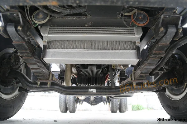 Kairui Green Card Intercity Edition 141hp 4X2(6 wheels) Single Row Light Truck Chassis (2) | 86Trucks