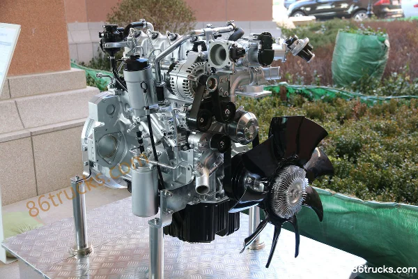 Dachai CA4DH1-16E6 160 hp 3.8L China VI Diesel Engine Exterior (3) | 86Trucks