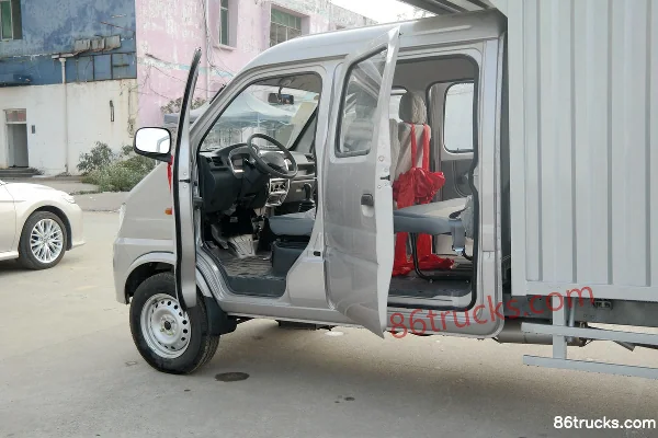 Changan Kuayue Xinbao MINI 1.2L 88hp 4X2(6 wheels) 2.535m double-row van micro truck (dual rear wheels) Cab (2) | 86Trucks