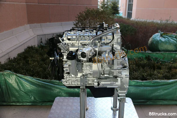 Dachai CA4DD1-16E6 160hp 3L China VI Diesel Engine Exterior (2) | 86Trucks