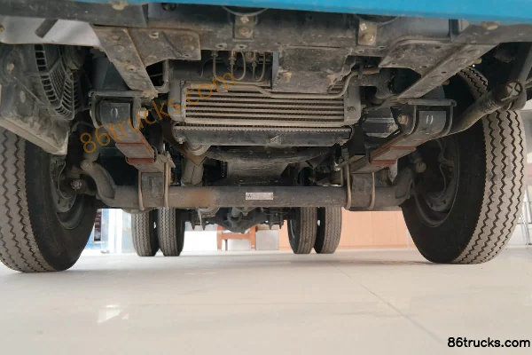 FAW Hongta FAW Jiefang Classic 1 Series 78 ch 4X2(6 roues) 3.37 m camion benne Châssis (1) | 86Trucks