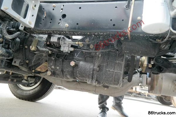 FAW Hongta FAW Jiefang Classic 3 130 ch 4X2(6 roues) 3,63 m camion benne Châssis (3) | 86Trucks