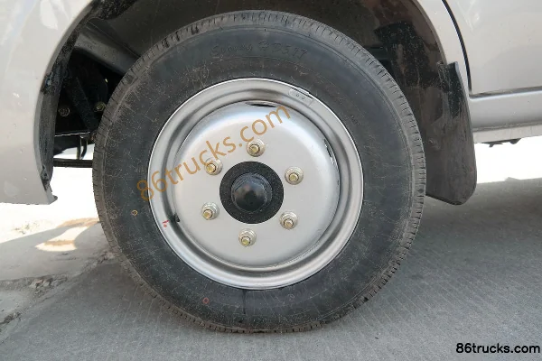 Changan Kuayue Wang X1 Standard Edition 1.5L CNG 97 hp 4X2(6 wheels) 2.71m double-row flatbed micro truck (China VI) Chassis (3) | 86Trucks