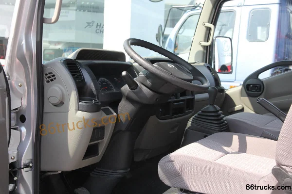 Dongfeng Kaipute K6-N Zhiyue Edition 120 hp 4X2(6 wheels) 4.09m single-row van light truck (Beijing VI) Cab (1) | 86Trucks