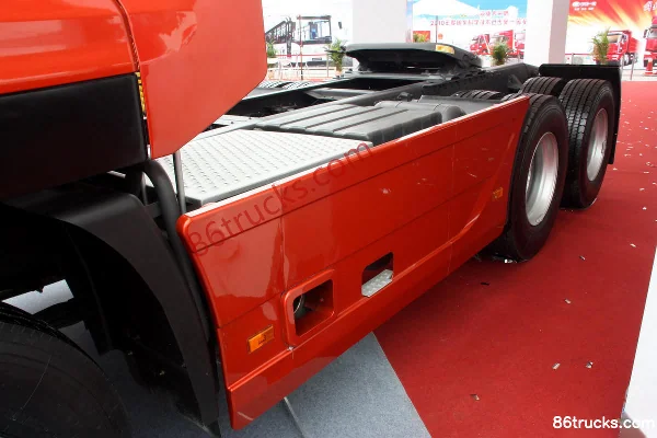 Dongfeng Commercial Vehicle Tianlong Heavy Truck 385 hp 6X4(10 wheels) AMT Automatic Tractor Truck Chassis (2) | 86Trucks