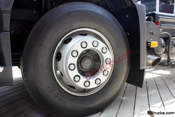 Volvo FM 400 ch 6X2R tracteur routier (12,8L) Châssis (1) | 86Trucks