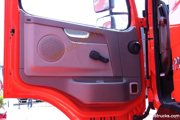 Dayun 290 hp 6X4(10 wheels) 5m Dump Truck (Flat Top) Cab (2) | 86Trucks