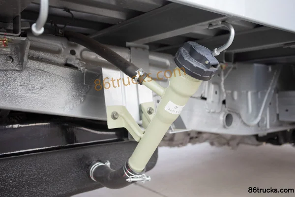 Ankai Shenqi T10 Comfort 1.5L 112hp 4X2(6 wheels) Gasoline 3.01m single-row flatbed micro truck Chassis (1) | 86Trucks