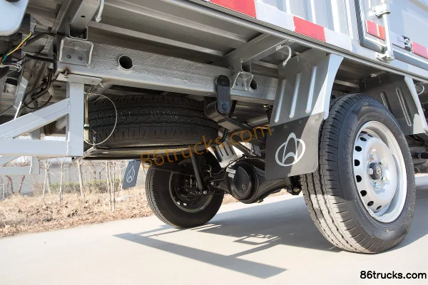 Ankai Shenqi T10 Version Standard 1,5 L 112 ch 4X2(6 roues) Essence Camion plateau 3,07 m cabine simple Châssis (3) | 86Trucks
